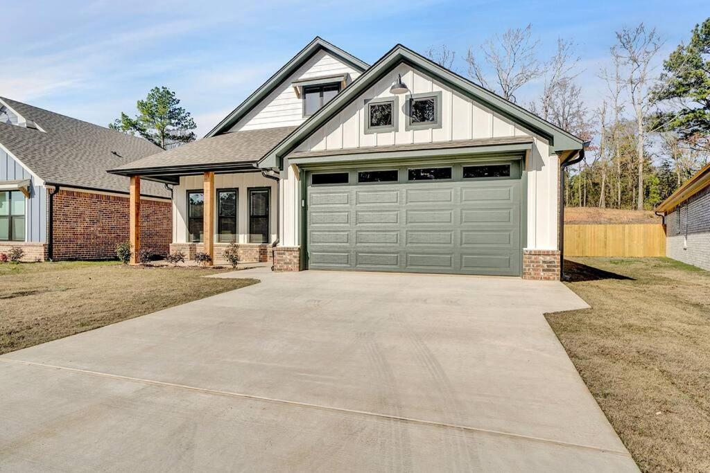 Villa Alamo Luxury Living Up To 11 Tyler Exterior foto